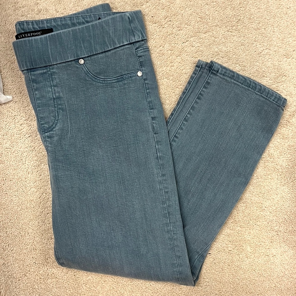Liverpool cropped jeans, like new